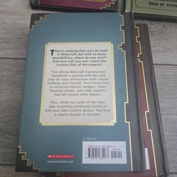 Minecraft lot of 5 books Combat, Essential, Construction, Redstone, & Survivors - Picture 4 of 15
